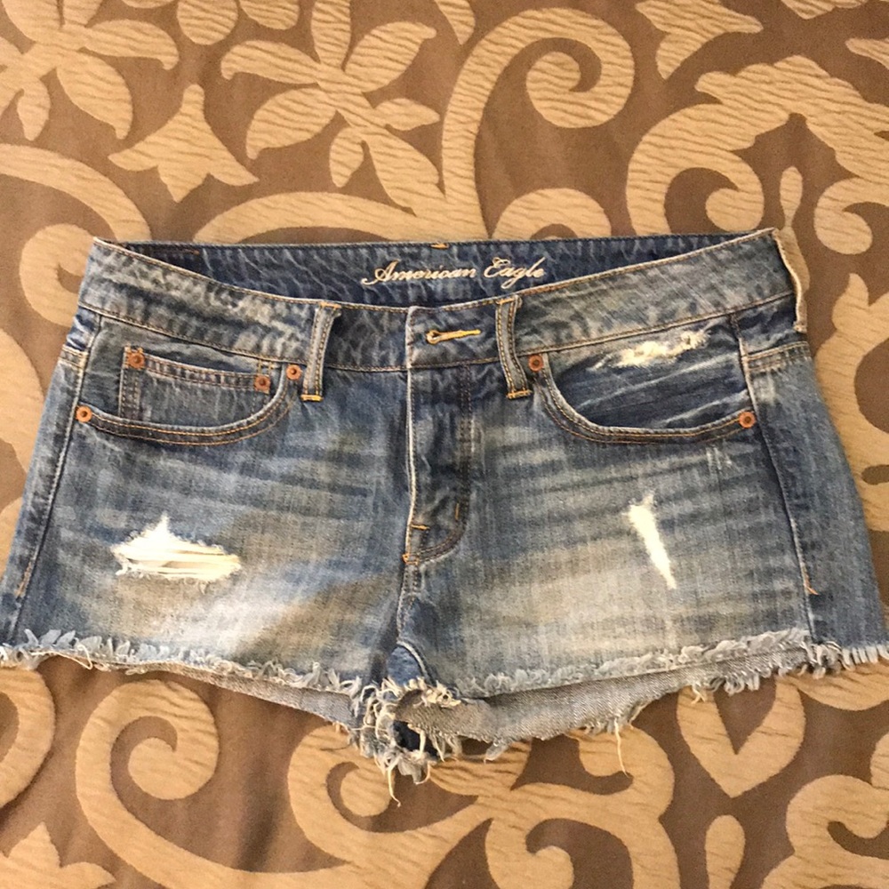 Cut off shorts